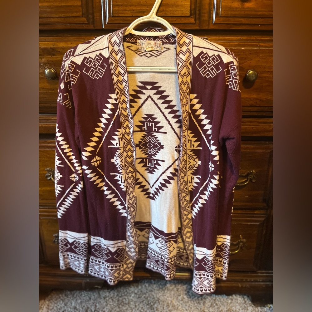 Long Sleeve Color Blocked Caridgan